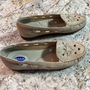 Dr. Scholl's Women's Beige Cutout Loafers